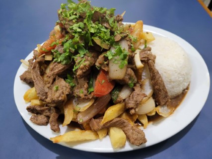 Lomo Saltado