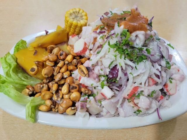 Ceviche de Pescado / ceviche mixto grande